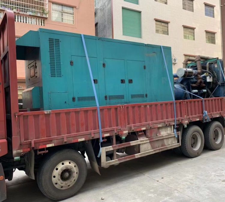 义安如何在不同负载率下确保 400KW 柴油发电机组的正常运行？